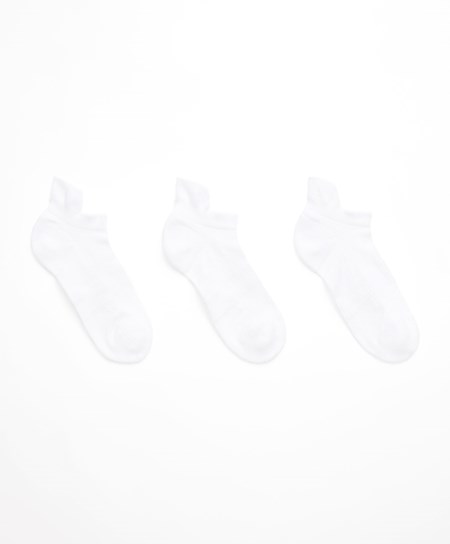 Oysho 3 Pairs Of Bavlnene Sports Trainer Socks Biele | ILW796430