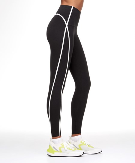 Oysho Compressive Bežecké Leggings Čierne | PEV675341