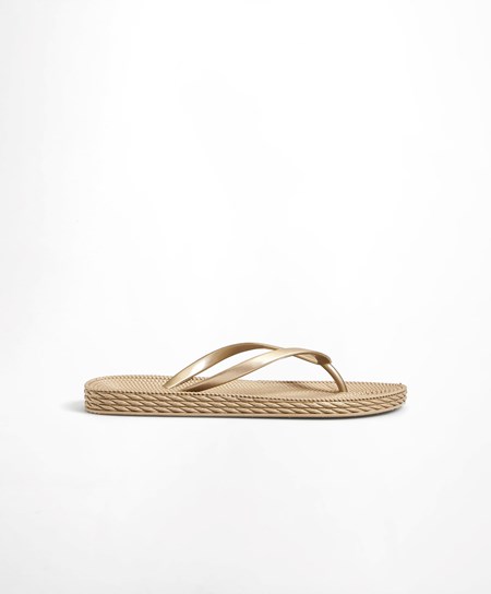 Oysho Gold Textured Beach Sandals Zlate | NXB164890