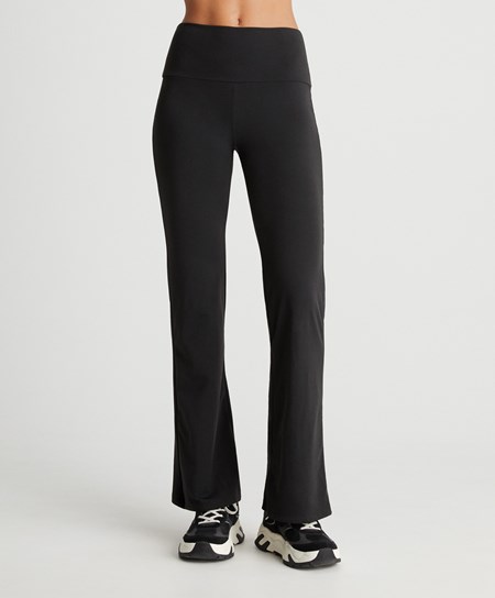 Oysho Light Warm Flare Trousers Čierne | MKJ829740