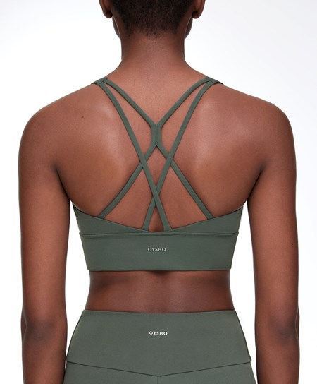 Oysho Medium-support Sports Bra With Cups Zelene | XTF316042