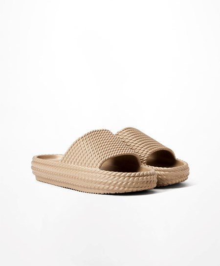 Oysho Metallic Braided Platforme Slides Zlate | MRX072945