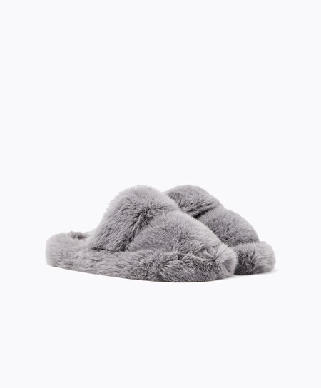 Oysho Syntetická Fur Double Remienkove Sandals Siva | KUS408362