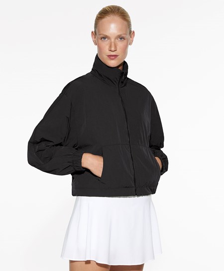 Oysho Vody-repellent Jacket Čierne | WPF503746
